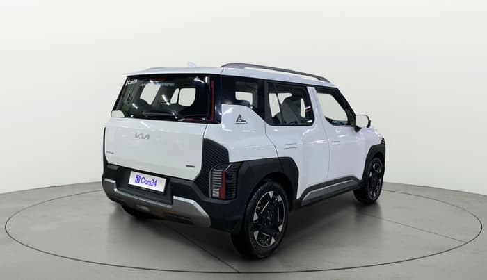 2025 KIA SYROS HTX Plus (O) 1.5 Diesel 6AT, Diesel, Automatic, 4,710 km, Right Back Diagonal