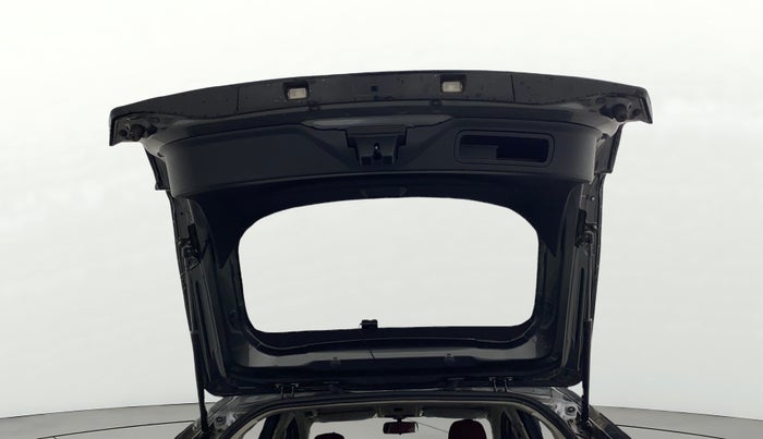 2025 Tata Curvv Creative 1.2 Petrol 7DCA, CNG, Automatic, 19,564 km, Boot Door Open