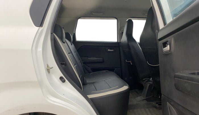 2022 Maruti New Wagon-R VXI CNG 1.0, CNG, Manual, 65,444 km, Right Side Rear Door Cabin