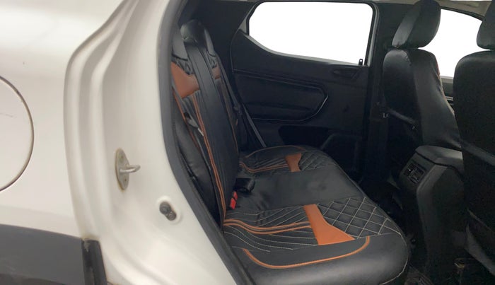 2021 Renault Kiger RXL MT, Petrol, Manual, 24,523 km, Third Seat Row ( optional )