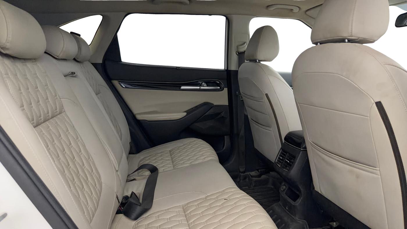 2021 KIA SELTOS HTX IVT 1.5 PETROL, CNG, Automatic, 79,136 km, Right Side Rear Door Cabin