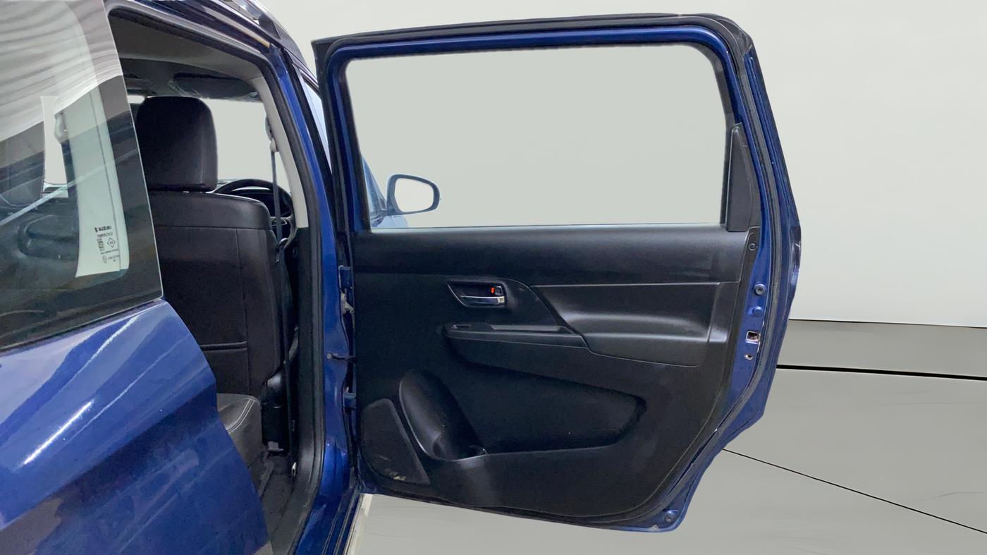 2019 Maruti XL6 ALPHA MT, Petrol, Manual, 29,154 km, RHS Rear Door