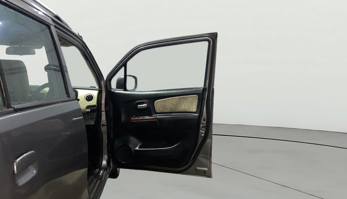 2018 Maruti Wagon R 1.0 VXI, Petrol, Manual, 20,664 km, RHS Front Door