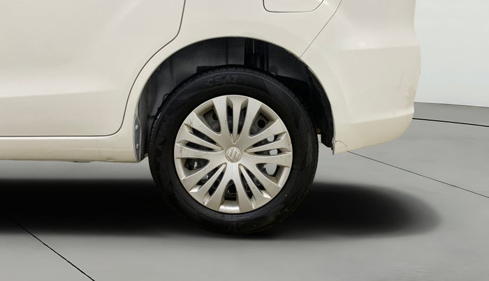 2015 Maruti Ertiga VXI CNG, CNG, Manual, 54,247 km, Left Rear Wheel