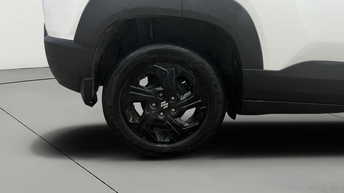 2025 Maruti BREZZA ZXI SMART HYBRID , Petrol, Manual, 34,795 km, Right Rear Wheel