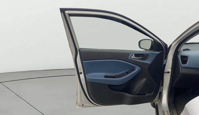 2016 Hyundai i20 Active 1.2 SX, Petrol, Manual, 85,705 km, LHS Front Door