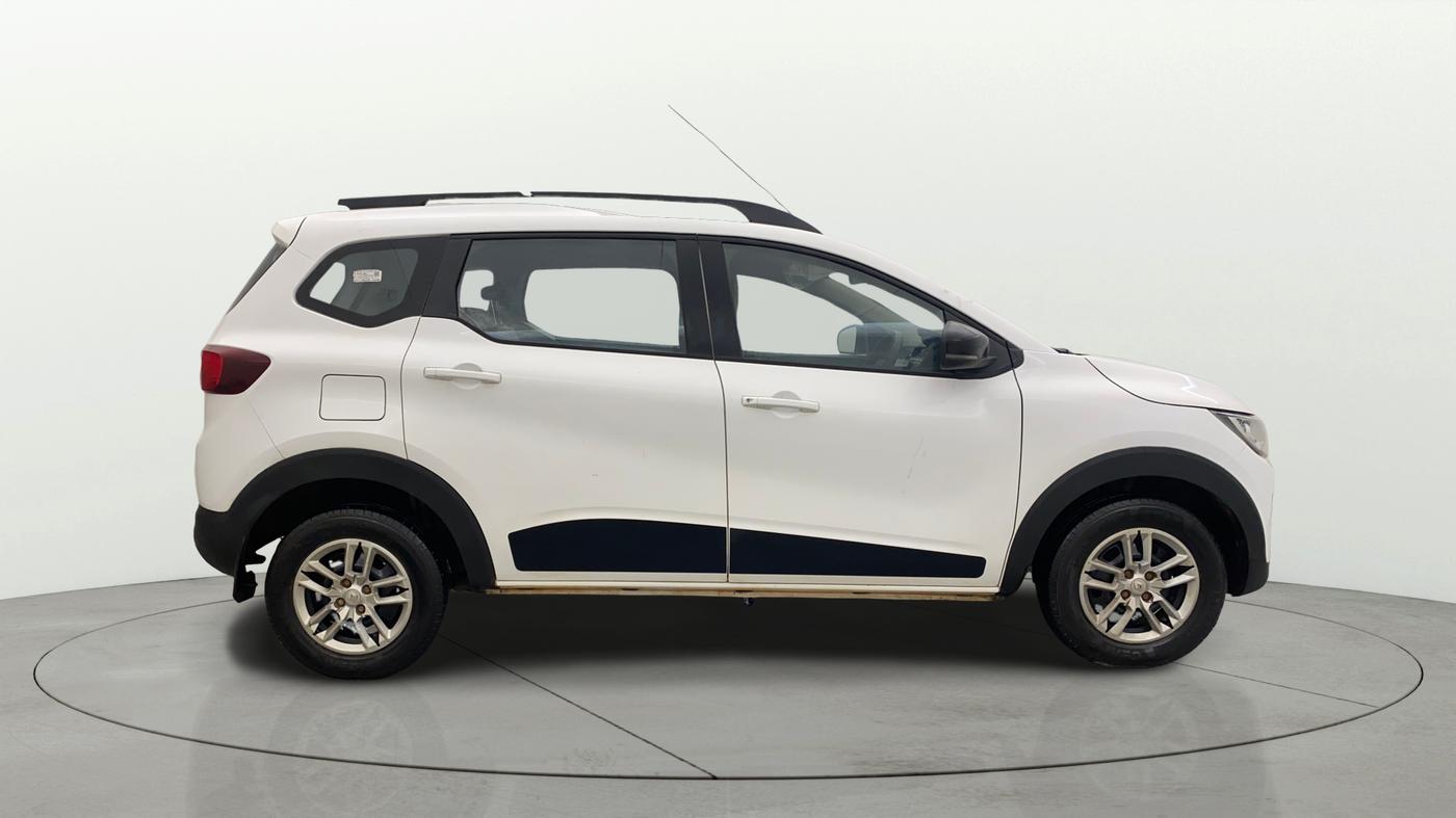 2024 Renault TRIBER RXT, Petrol, Manual, 8,408 km, Right Side View