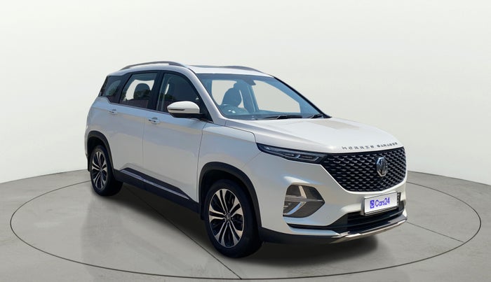 2021 MG HECTOR PLUS SHARP 2.0 DIESEL TURBO MT 6-STR, Diesel, Manual, 1,30,986 km, Right Front Diagonal