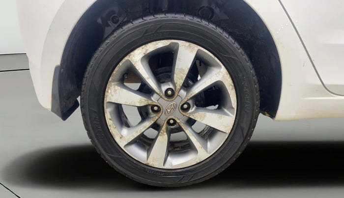 2017 Hyundai Elite i20 ASTA 1.2 DUAL TONE, Petrol, Manual, 90,554 km, Right Rear Wheel