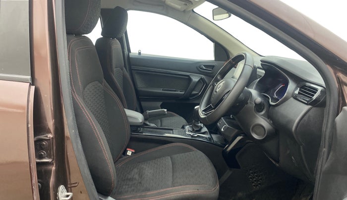 2023 Renault Kiger RXZ AMT, Petrol, Automatic, 24,498 km, Right Side Front Door Cabin