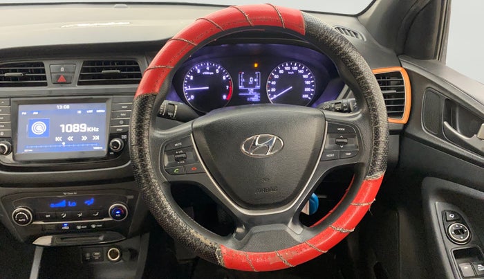 2017 Hyundai Elite i20 ASTA 1.2 DUAL TONE, Petrol, Manual, 1,17,862 km, Steering Wheel Close Up