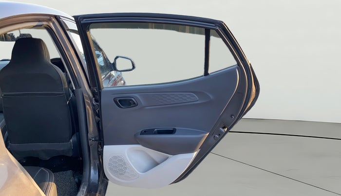 2021 Hyundai AURA S 1.2 CNG, CNG, Manual, 1,09,361 km, RHS Rear Door