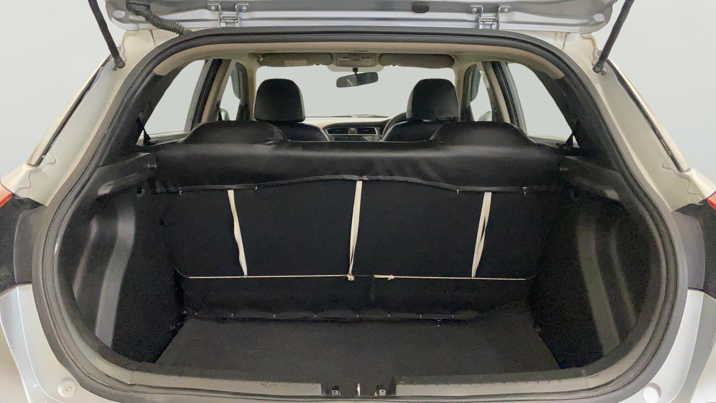2019 Hyundai Elite i20 MAGNA PLUS 1.2, Petrol, Manual, 72,659 km, Boot Open Zoomed View