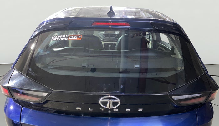 2023 Tata ALTROZ XM PLUS SUNROOF, CNG, Manual, 16,224 km, Rear Windshield