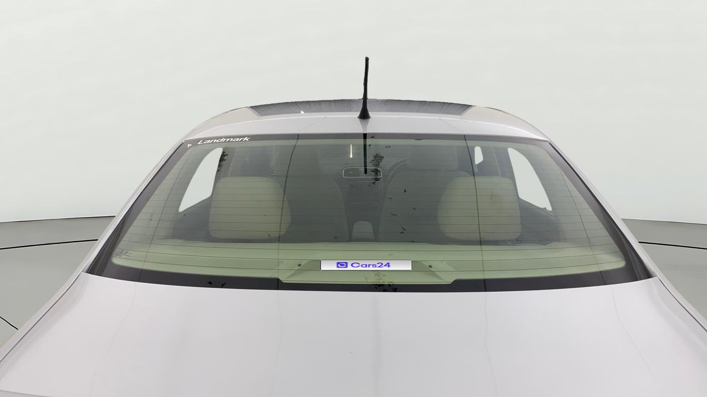 2022 Volkswagen Vento HIGHLINE PLUS 1.0L TSI AT, Petrol, Automatic, 83,459 km, Rear Windshield