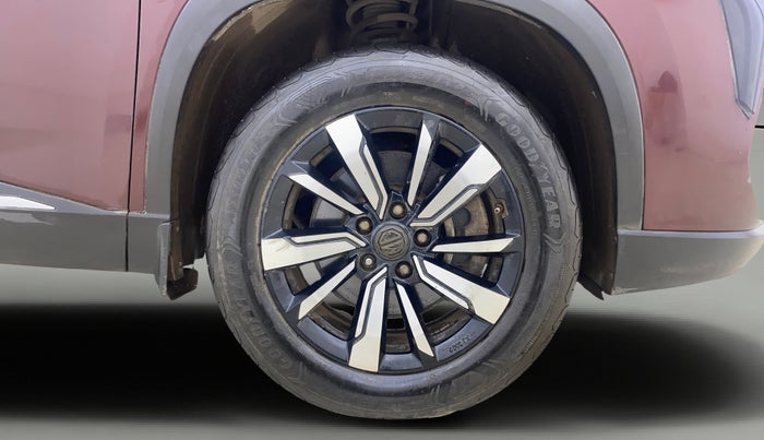 2020 MG HECTOR PLUS SHARP 1.5 PETROL TURBO DCT 6-STR, Petrol, Automatic, 32,805 km, Right Front Wheel