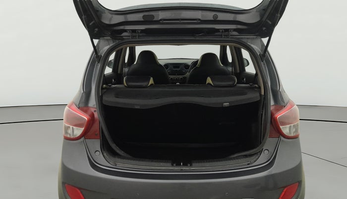 2016 Hyundai Grand i10 ASTA (O) 1.2 KAPPA VTVT, Petrol, Manual, 96,386 km, Boot Open Zoomed View
