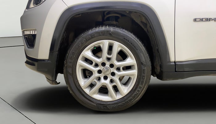 2017 Jeep Compass LIMITED (O) 2.0 DIESEL 4X4, Diesel, Manual, 72,840 km, Left Front Wheel