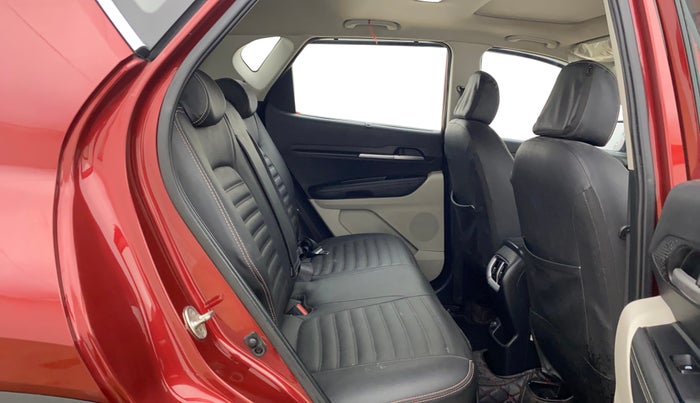 2021 KIA SONET HTX 1.0 IMT, Petrol, Manual, 61,182 km, Right Side Rear Door Cabin