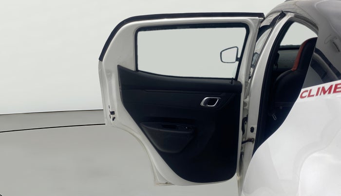 2022 Renault Kwid CLIMBER MT 1.0, Petrol, Manual, 38,000 km, LHS Rear Door