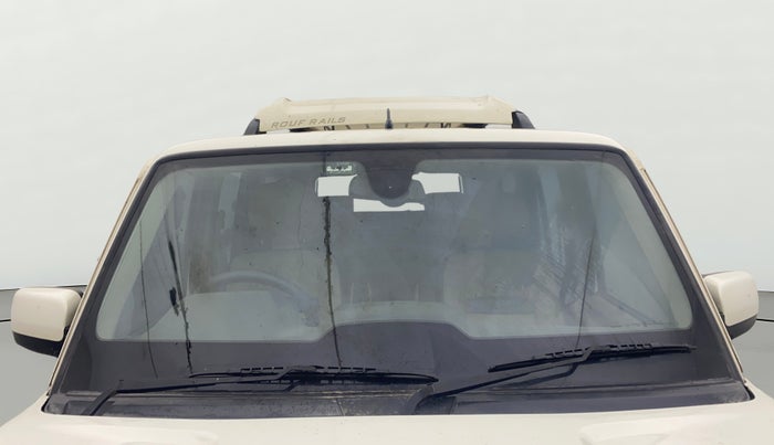 2016 Mahindra Scorpio S10 AT, Diesel, Automatic, 1,41,218 km, Front Windshield