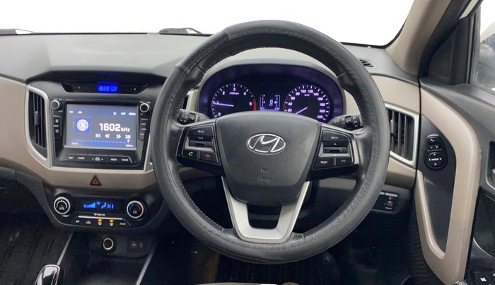 2018 Hyundai Creta SX PLUS AT 1.6 DIESEL, Diesel, Automatic, 1,18,639 km, Steering Wheel Close Up