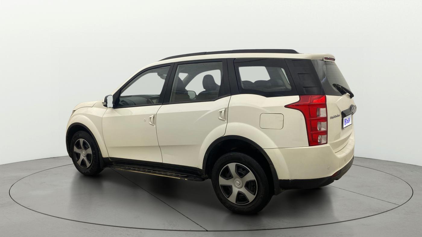 2017 Mahindra XUV500 W6 AT 1.99, Diesel, Automatic, 65,013 km, Left Back Diagonal