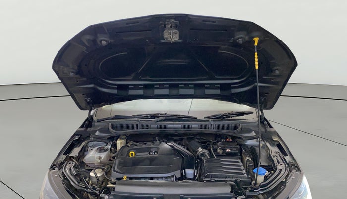 2022 Skoda SLAVIA STYLE 1.5L TSI MT, Petrol, Manual, 41,251 km, Open Bonet