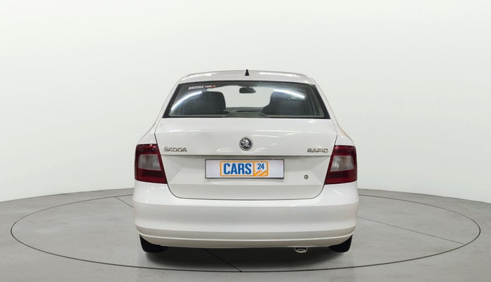 2016 Skoda Rapid 1.6 MPI ACTIVE, Petrol, Manual, 83,139 km, Back/Rear