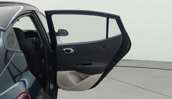 2023 Hyundai GRAND I10 NIOS SPORTZ AMT 1.2 KAPPA VTVT, Petrol, Automatic, 35,202 km, RHS Rear Door