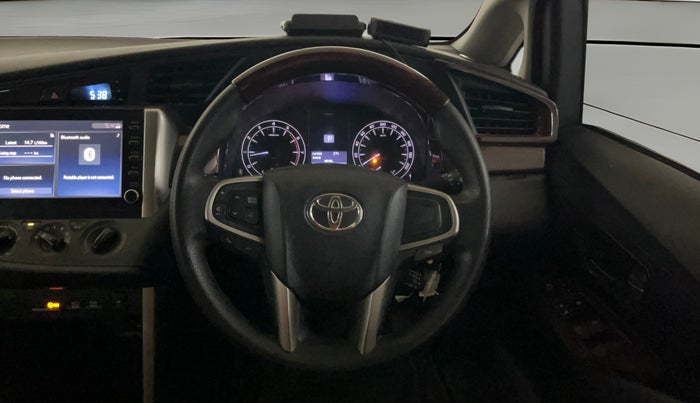 2022 Toyota Innova Crysta 2.7 GX AT 7 STR, Petrol, Automatic, 37,081 km, Steering Wheel Close Up