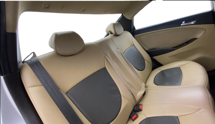 2014 Hyundai Verna FLUIDIC 1.6 VTVT SX, Petrol, Manual, 81,762 km, Right Side Rear Door Cabin