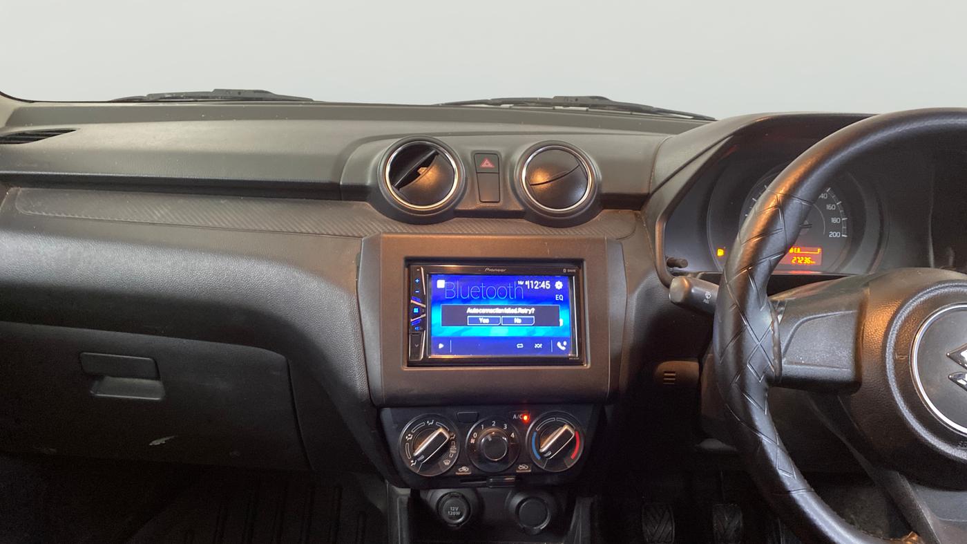 2020 Maruti Swift LXI, Petrol, Manual, 27,230 km, Air Conditioner