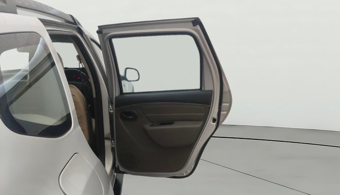 2019 Renault Duster RXS CVT, CNG, Automatic, 54,049 km, RHS Rear Door