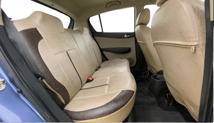 2013 Hyundai i20 MAGNA (O) 1.2, Petrol, Manual, 57,185 km, Right Side Rear Door Cabin