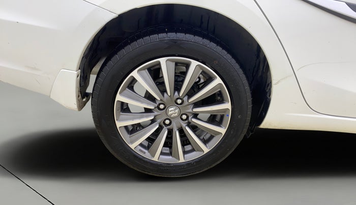 2022 Maruti Ciaz ALPHA  AT 1.5 SHVS PETROL, Petrol, Automatic, 95,494 km, Right Rear Wheel