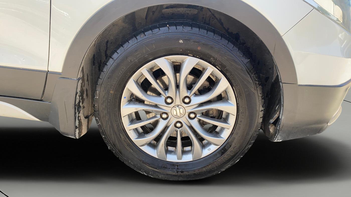 2017 Maruti S Cross ZETA 1.3, Diesel, Manual, 1,04,105 km, Right Front Wheel