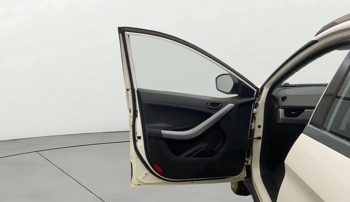 2020 Tata NEXON XM PETROL, Petrol, Manual, 27,363 km, LHS Front Door