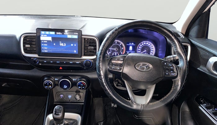 2019 Hyundai VENUE SX(O) 1.4 CRDI, Diesel, Manual, 64,290 km, Steering Wheel Close Up