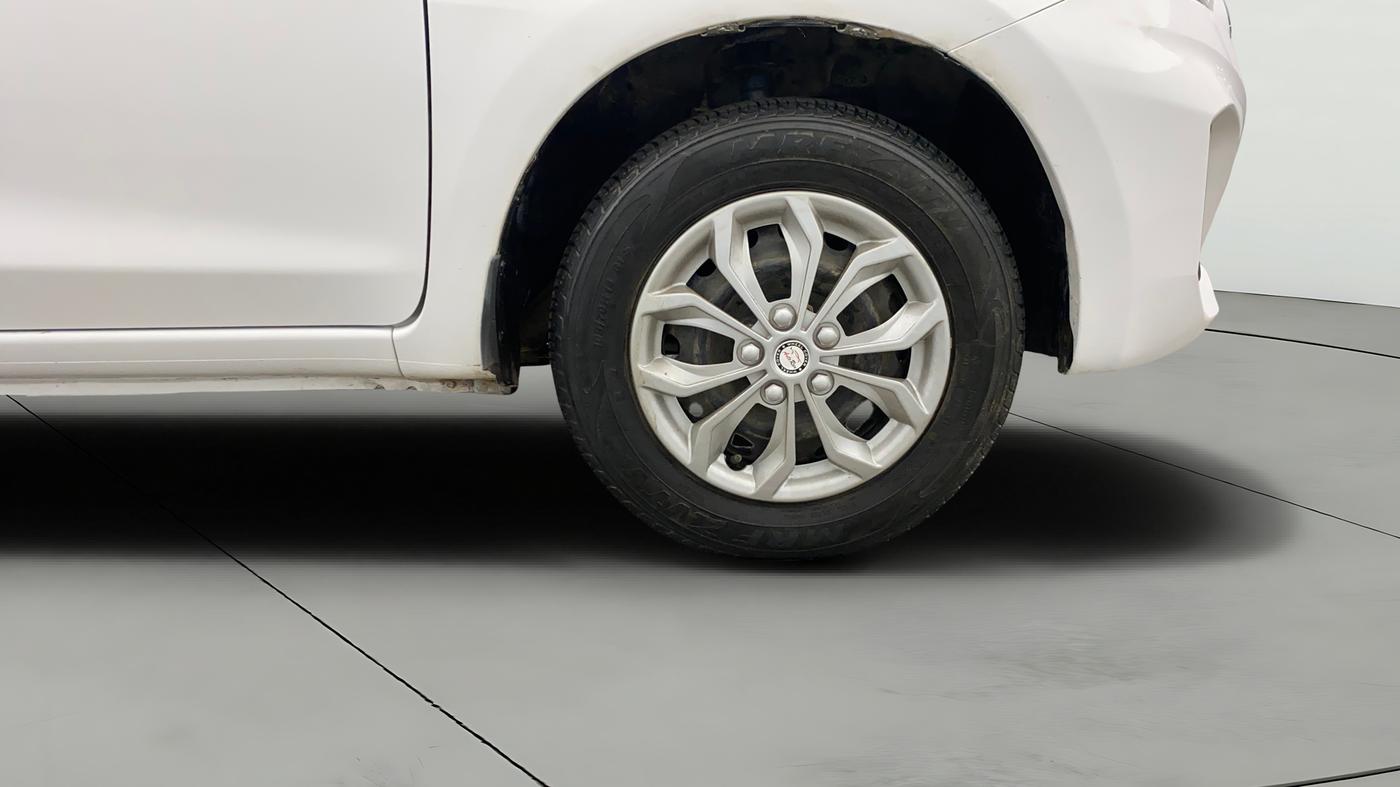2019 Datsun Go Plus T, Petrol, Manual, 22,295 km, Right Front Wheel