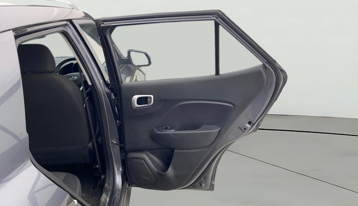 2022 Hyundai VENUE S+ 1.2, Petrol, Manual, 41,973 km, RHS Rear Door