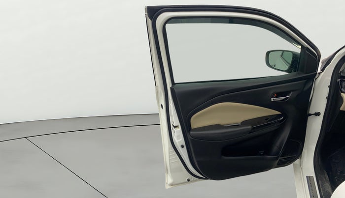 2024 Toyota Glanza V, Petrol, Manual, 39,116 km, LHS Front Door