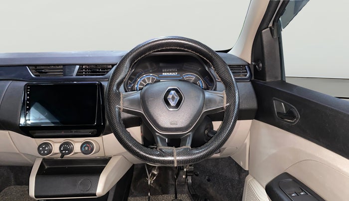 2022 Renault TRIBER RXL MT, Petrol, Manual, 37,704 km, Steering Wheel Close Up