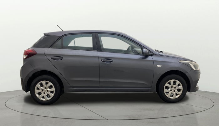 2015 Hyundai Elite i20 MAGNA 1.4 CRDI, Diesel, Manual, 1,17,805 km, Right Side View