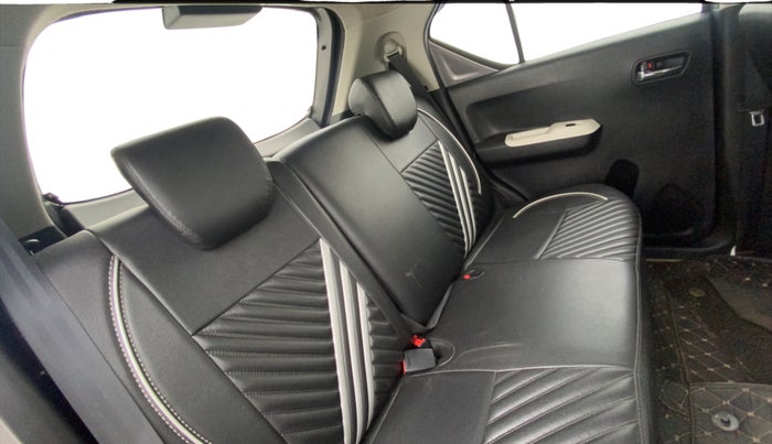 2023 Maruti IGNIS ZETA 1.2 AMT, Petrol, Automatic, 32,433 km, Right Side Rear Door Cabin