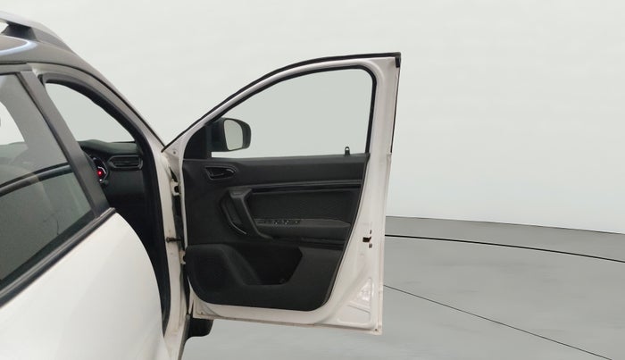 2023 Renault Kiger RXZ TURBO CVT, Petrol, Automatic, 15,507 km, RHS Front Door