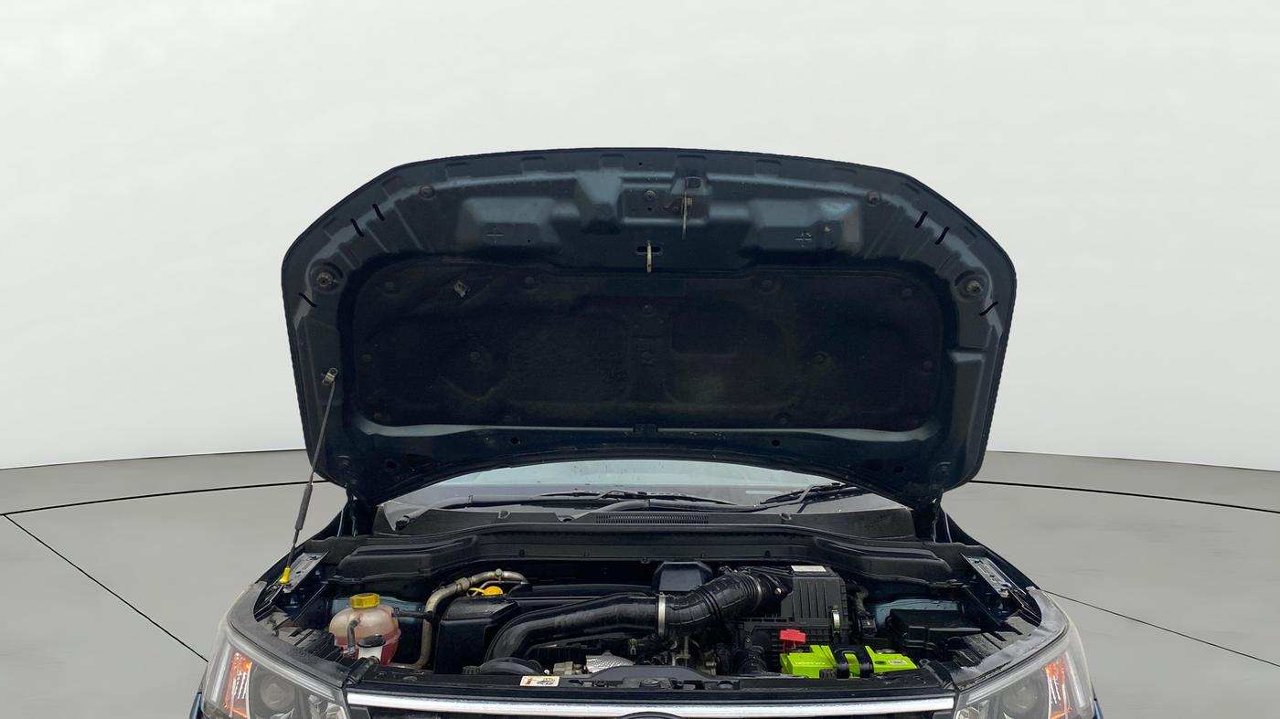 2019 Mahindra XUV300 W8 1.5 DIESEL AMT, Diesel, Automatic, 73,135 km, Open Bonet