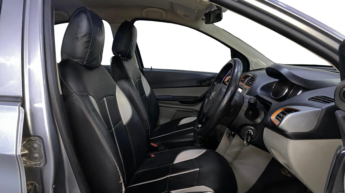 2019 Tata Tiago WIZZ EDITION PETROL, CNG, Manual, 92,379 km, Right Side Front Door Cabin