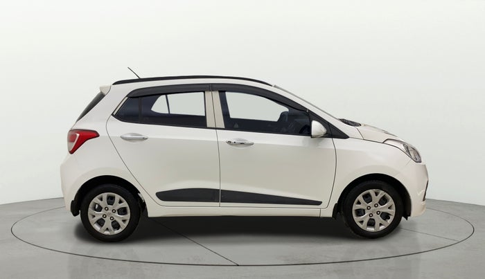 2014 Hyundai Grand i10 SPORTZ 1.2 KAPPA VTVT, Petrol, Manual, 70,673 km, Right Side View