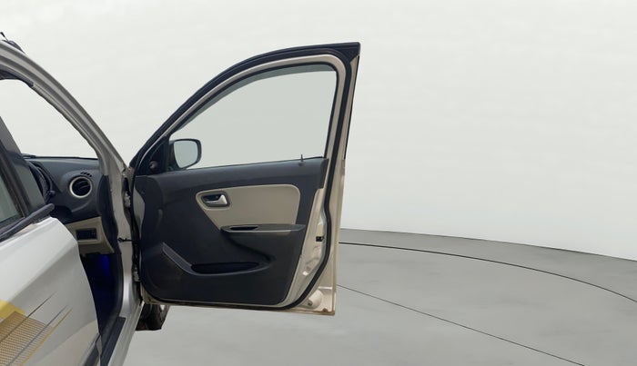 2017 Maruti Alto K10 VXI, Petrol, Manual, 58,325 km, RHS Front Door